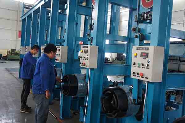steel strapping tempering line with oscillating and 12 strips4000